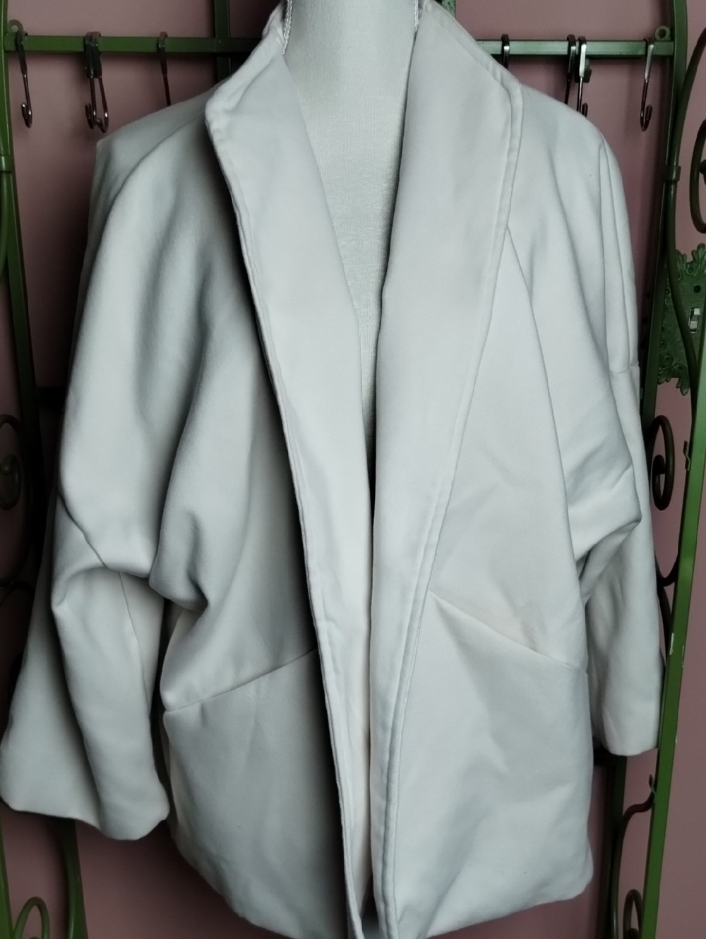 Open-Front Women's Cape Jacket in Light Gray